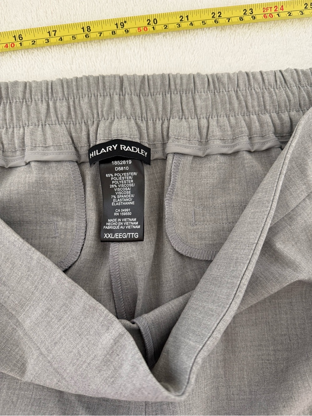 Hilary Radley Light Gray Elastic Waist Pull-On Cropped Pants